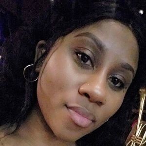 Meet your Posher, Candice